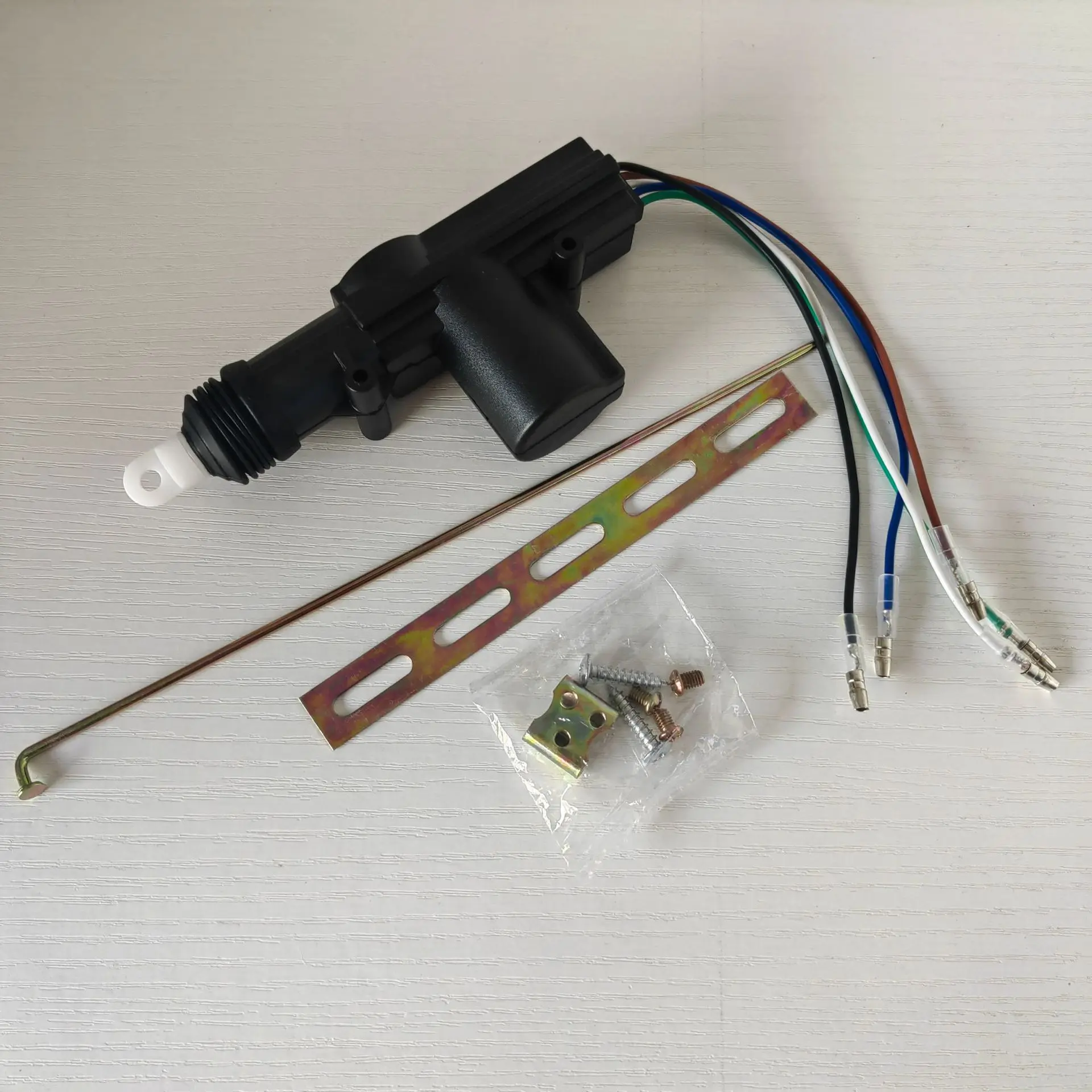 Car Locking System Actuator Automobile Central Door Lock Motor Kit Heavy-Duty 12V Power Locking System Single Gun Type Kit
Car Locking System Actuator Automobile Central Door Lock Motor Kit Heavy-Duty 12V Power Locking System Single Gun Type Kit