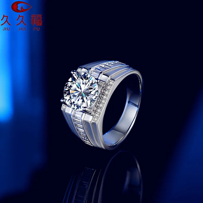 Domineering Fashion Ring for Men, PT950 Platinum Inlaid 3 Carat Moissanite, perfect for daily wear and luxury gift giving.
Domineering Fashion Ring for Men, PT950 Platinum Inlaid 3 Carat Moissanite, perfect for daily wear and luxury gift giving.