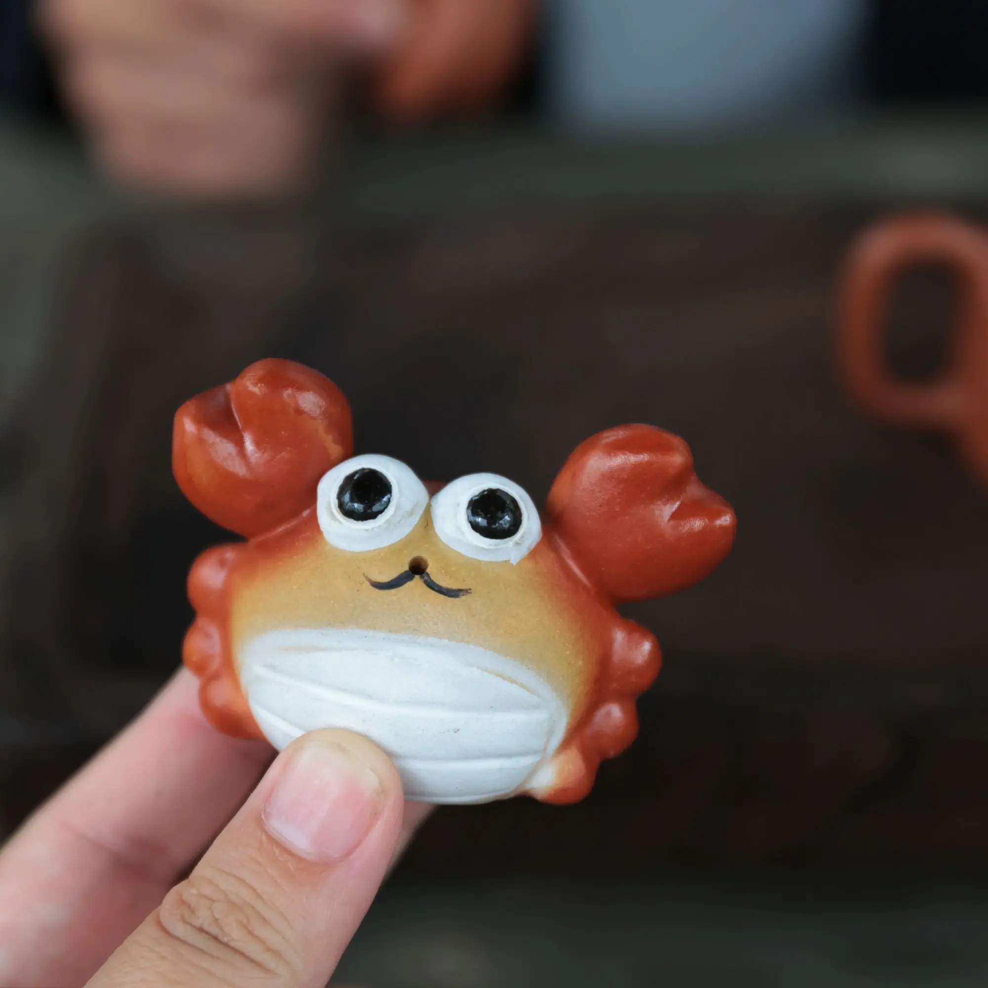 Yixing Purple Clay Pet Ornament Cute Little Crab With Large Coin Handmade Exquisite Table Accessory Can Be Used As A Tea Toy
Yixing Purple Clay Pet Ornament Cute Little Crab With Large Coin Handmade Exquisite Table Accessory Can Be Used As A Tea Toy