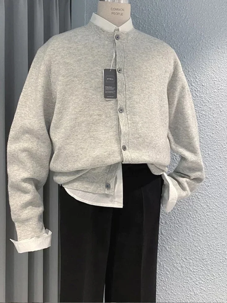 Men's Knitted Open Cardigan round Neck Button-Up Sweatshirt Jacket Thin Wool Jacket Trendy Style Comfortable Breathable Winte...
Men's Knitted Open Cardigan round Neck Button-Up Sweatshirt Jacket Thin Wool Jacket Trendy Style Comfortable Breathable Winte...