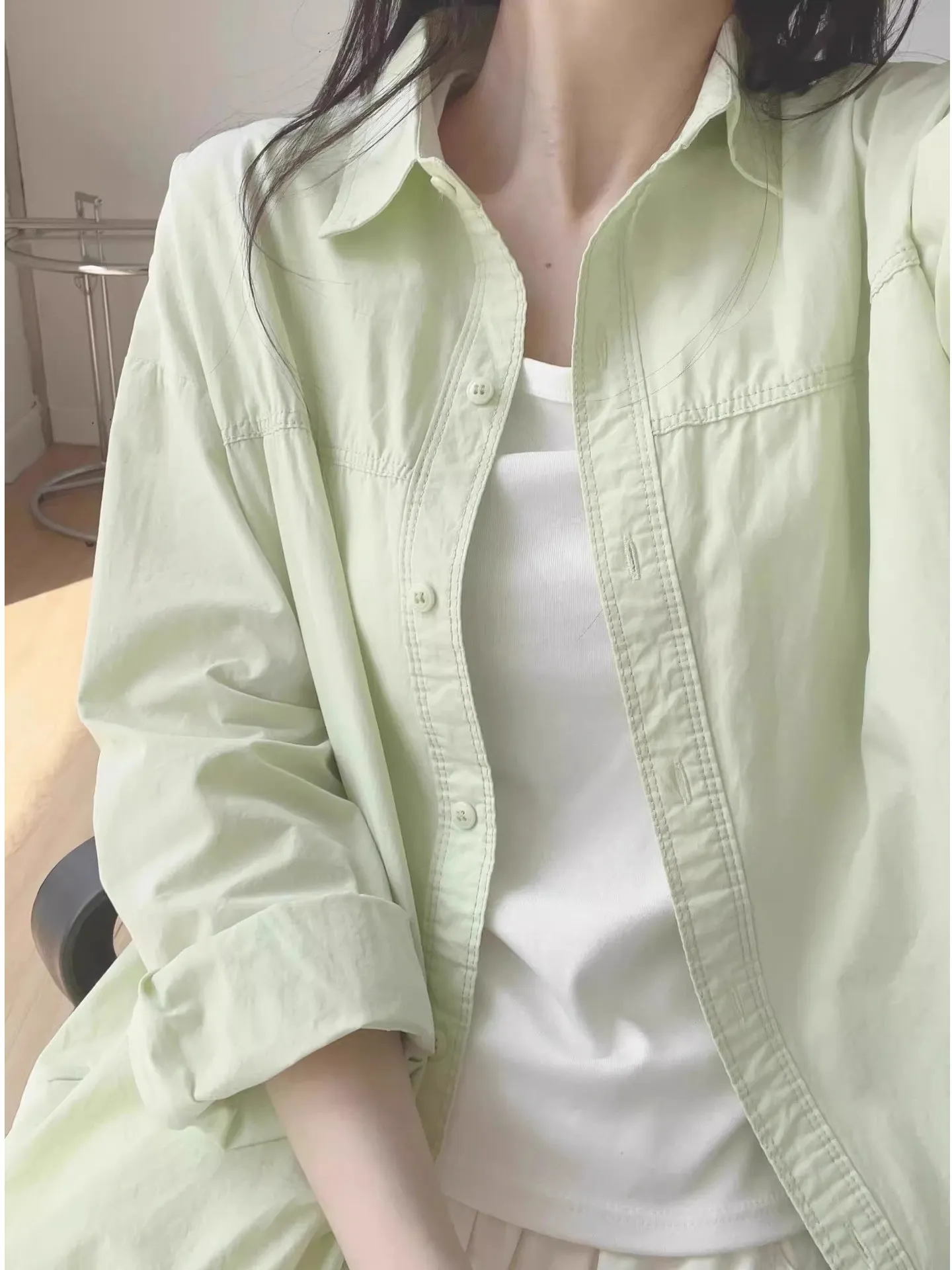 Mint een Long Sve Casual Loose Women's irt Spring Autumn Versatile Outerwear Design Sensation Sle Faionable
Mint een Long Sve Casual Loose Women's irt Spring Autumn Versatile Outerwear Design Sensation Sle Faionable