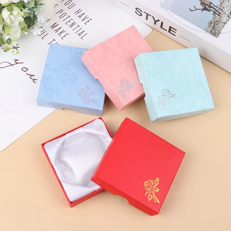Square Necklace Cardboard Gift Box Jewelry Packaging Case Flower Print Bracelet Display Box Jewelry Organizer Cases
Square Necklace Cardboard Gift Box Jewelry Packaging Case Flower Print Bracelet Display Box Jewelry Organizer Cases