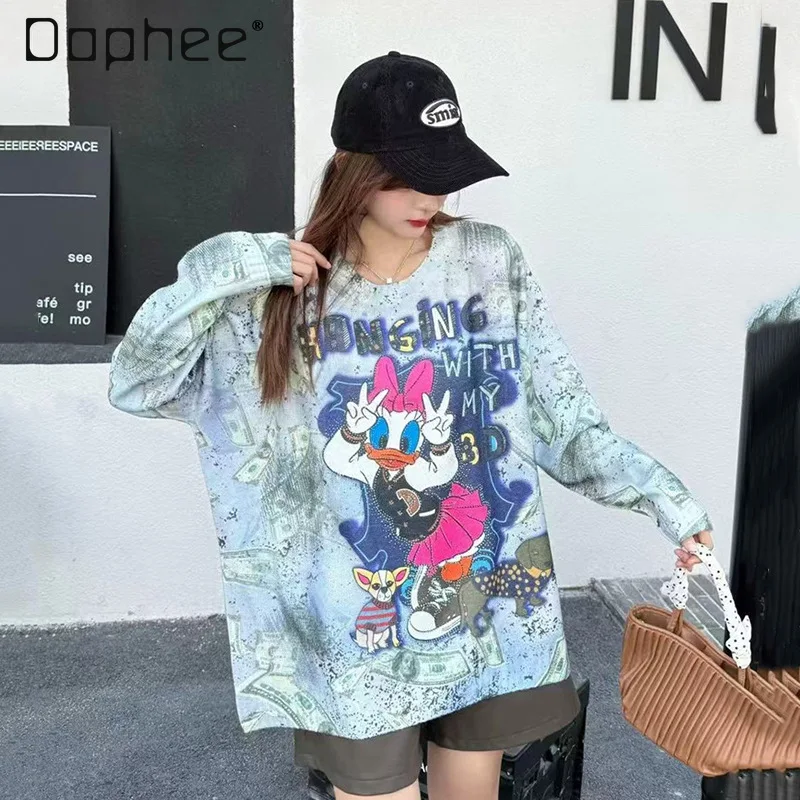 Женский свитер с длинными рукавами и мультяшным принтом в американском стиле ретро, новинка 2025 года, свободный повседневный модный топ с круглым вырезом на осень-зиму
Женский свитер с длинными рукавами и мультяшным принтом в американском стиле ретро, новинка 2025 года, свободный повседневный модный топ с круглым вырезом на осень-зиму