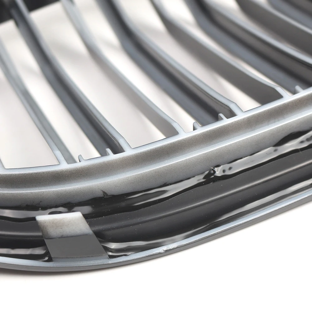 For BMW G30 G31 2017-2019 Front Kidney Grille with Integrated LED Lighting for Pre-LCI 5 Series Sedan and Touring
For BMW G30 G31 2017-2019 Front Kidney Grille with Integrated LED Lighting for Pre-LCI 5 Series Sedan and Touring