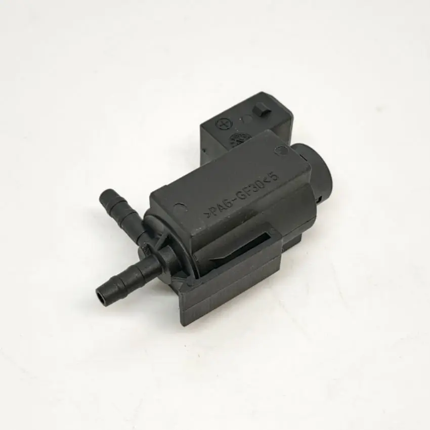 7810831 70231800 Air Bypass Solenoid Valve Fit For 550i 650i 328d M5 M6 X3 X4 X5 1742712 72234100
7810831 70231800 Air Bypass Solenoid Valve Fit For 550i 650i 328d M5 M6 X3 X4 X5 1742712 72234100