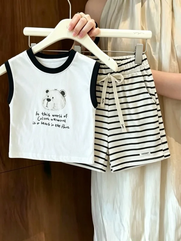 Girls Casual Summer Outfit 2026 New Fashion Cartoon Sleeveless Vest Striped Shorts Two-Piece Set round Neck Short Sleeve Top
Girls Casual Summer Outfit 2026 New Fashion Cartoon Sleeveless Vest Striped Shorts Two-Piece Set round Neck Short Sleeve Top