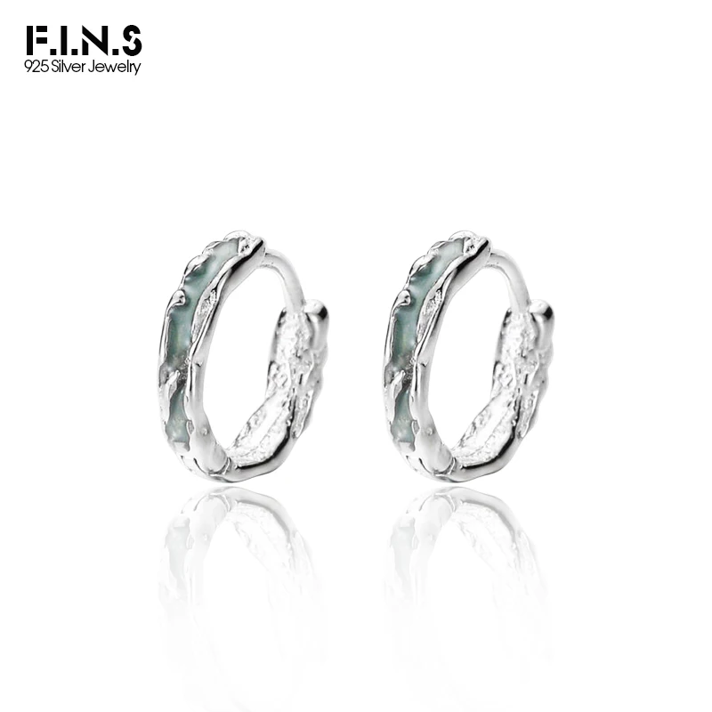 F.I.N.S корейские мятно-зеленые серьги из стерлингового серебра 925 пробы неровные текстурные складные геометрические маленькие кольца застежка для ушей ювелирные изделия
F.I.N.S корейские мятно-зеленые серьги из стерлингового серебра 925 пробы неровные текстурные складные геометрические маленькие кольца застежка для ушей ювелирные изделия