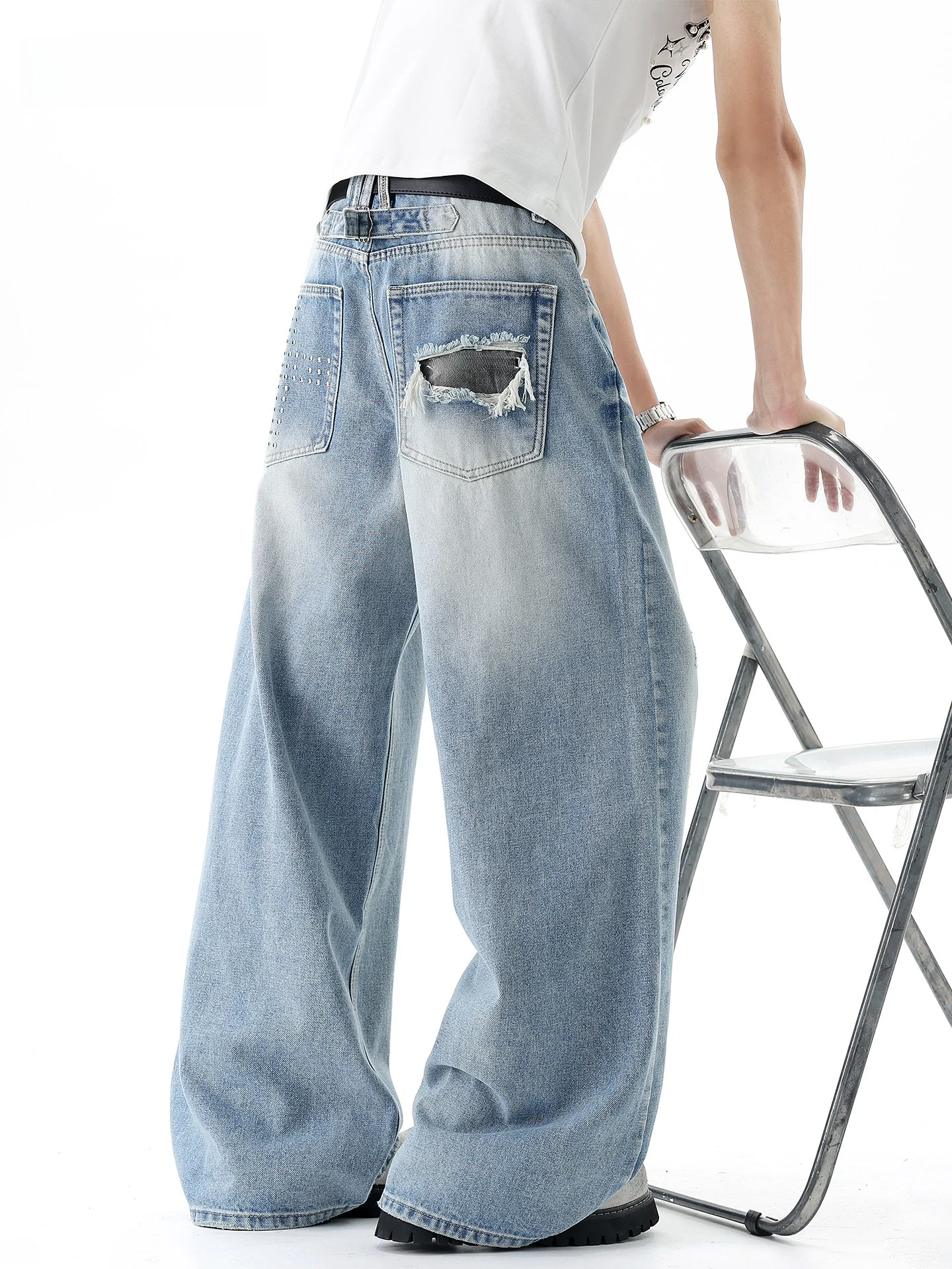 Trendy Men's Jeans Rivet Washed Wide Leg Pants Summer Design Loose Floor-Length Long Trousers Casual Comfortable Denim Jeans
Trendy Men's Jeans Rivet Washed Wide Leg Pants Summer Design Loose Floor-Length Long Trousers Casual Comfortable Denim Jeans