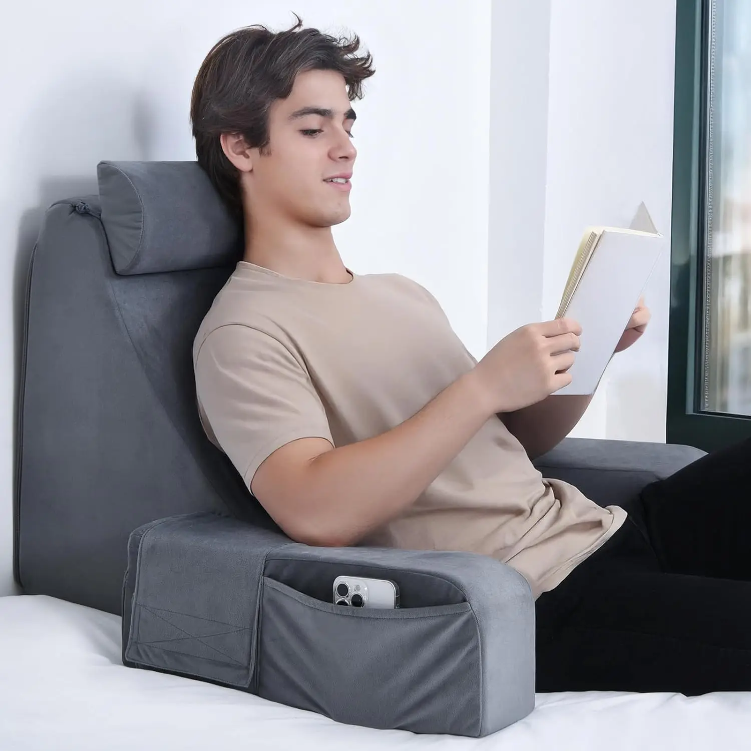 Reading pillow, 21-inch large backrest pillow, suitable for sitting, lying down, watching TV, and playing games, gray.
Reading pillow, 21-inch large backrest pillow, suitable for sitting, lying down, watching TV, and playing games, gray.