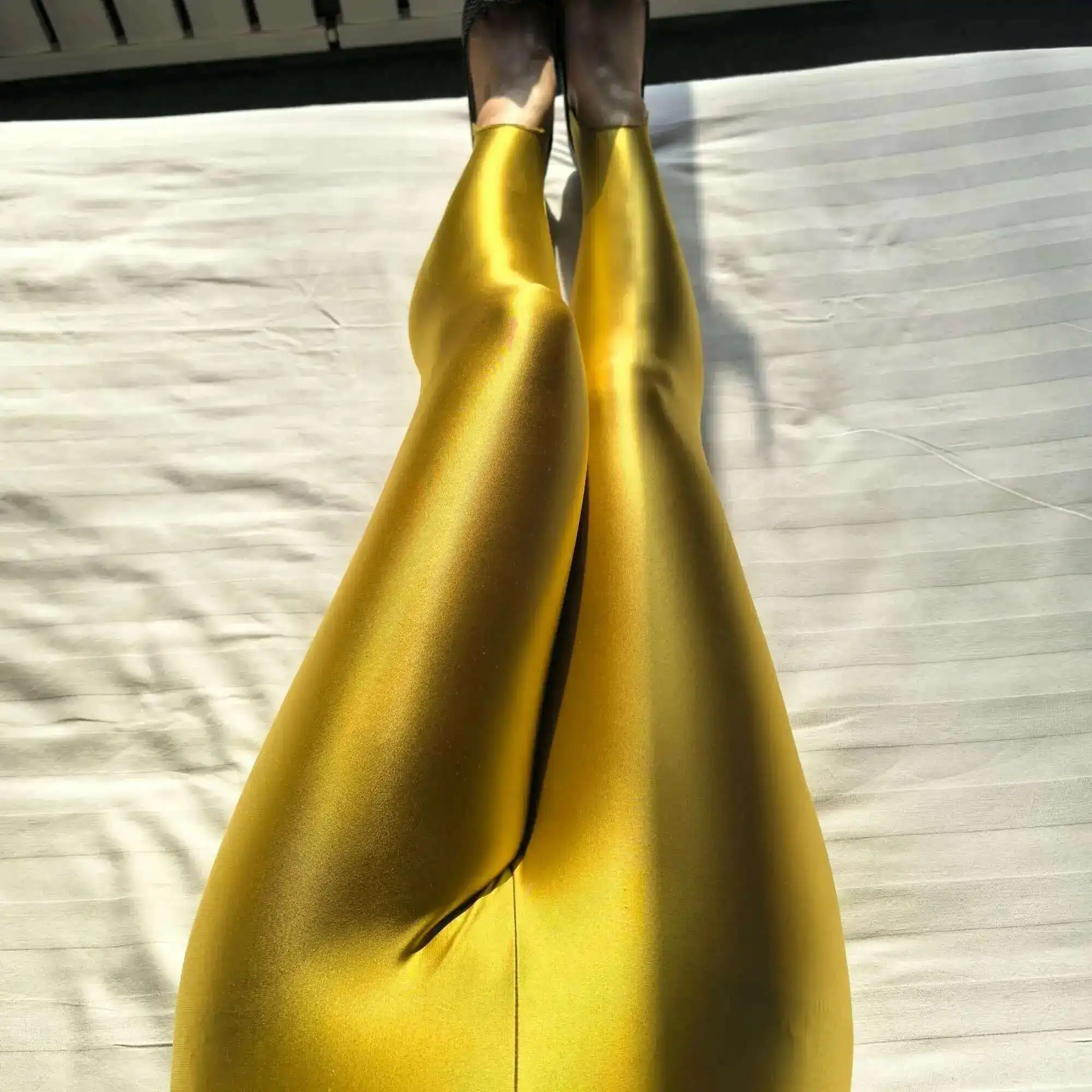 Glossy gold pantyhose leggings pants High waist women tights Sexy skinny seam workout leggings
Glossy gold pantyhose leggings pants High waist women tights Sexy skinny seam workout leggings