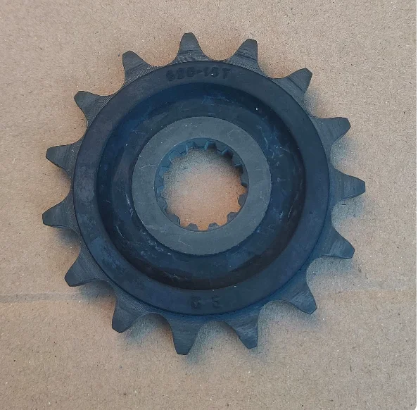 For qingqi front chain sprocket rear 520 chain 15 teeth QM250-3X QM250-8X QM250GY-F QM250-4W QM250
For qingqi front chain sprocket rear 520 chain 15 teeth QM250-3X QM250-8X QM250GY-F QM250-4W QM250