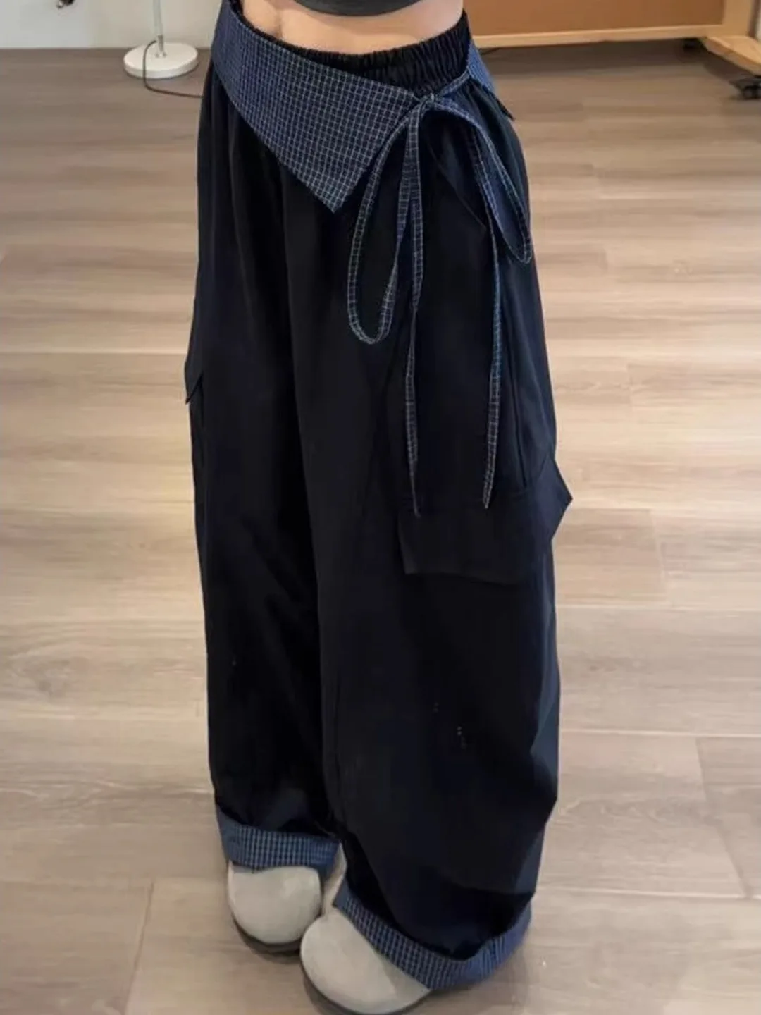 plus Size Women's Korean Style Light Casual Plaid Patchwork Elastic Waist Work Pants High Waist Wide Leg Straight Tube Trousers
plus Size Women's Korean Style Light Casual Plaid Patchwork Elastic Waist Work Pants High Waist Wide Leg Straight Tube Trousers