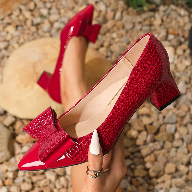FSMG Fashion Bow Knot and Pointed Toe High Heels Comfortable 5.3cm Thick Heel Single Shoes Women's Office Footwear Dress Shoes
FSMG Fashion Bow Knot and Pointed Toe High Heels Comfortable 5.3cm Thick Heel Single Shoes Women's Office Footwear Dress Shoes