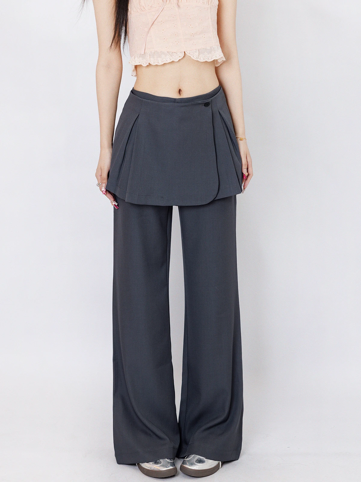 AK11STUDIO Korean Style Casual Wide Leg Pants Detachable Pleated Design Slimming Long Trousers for Women High Waist Straight Cut
AK11STUDIO Korean Style Casual Wide Leg Pants Detachable Pleated Design Slimming Long Trousers for Women High Waist Straight Cut