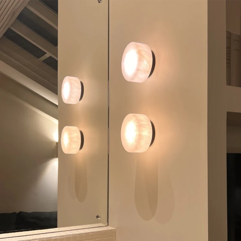 Настенный светильник из натурального мрамора во французском стиле для гостиной, прихожей, спальни, прикроватный светильник
Настенный светильник из натурального мрамора во французском стиле для гостиной, прихожей, спальни, прикроватный светильник