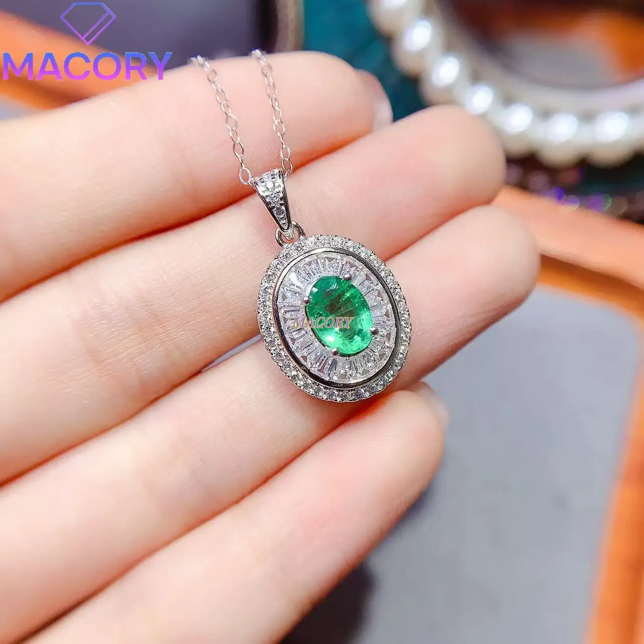 Роскошное изумрудное ожерелье с инкрустацией майстерностью для женщин, серебро 925 пробы, новые украшения, подходящие для различных случаев 
Роскошное изумрудное ожерелье с инкрустацией майстерностью для женщин, серебро 925 пробы, новые украшения, подходящие для различных случаев