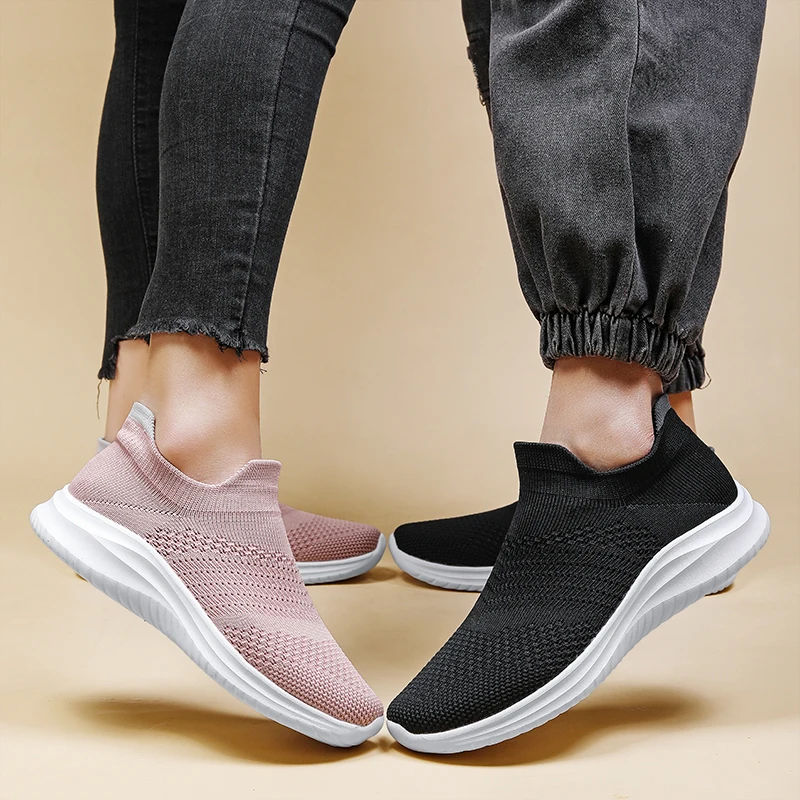 Male Sneakers Couple Fashion Vulcanized Shoes Women Men Sneaker Slip on Casual Shoes Solid Loafers 2023 New Walking Shoes
Male Sneakers Couple Fashion Vulcanized Shoes Women Men Sneaker Slip on Casual Shoes Solid Loafers 2023 New Walking Shoes