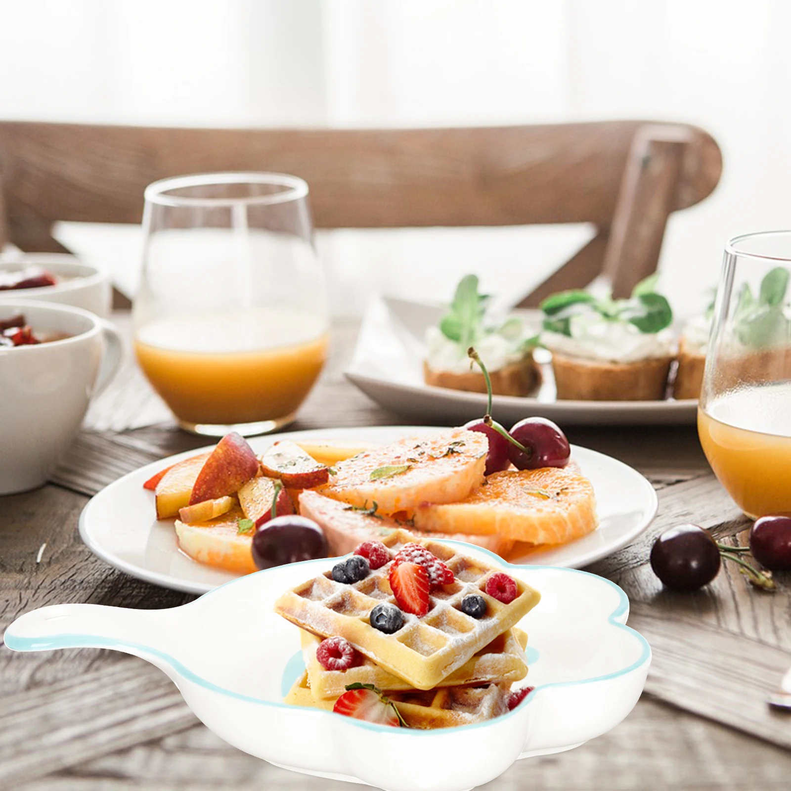 Cat Paw Printed Ceramic Oven Plate Microwave Baking Dish with Handle Party Celebration Dessert Oven Plate Food Dish
Cat Paw Printed Ceramic Oven Plate Microwave Baking Dish with Handle Party Celebration Dessert Oven Plate Food Dish