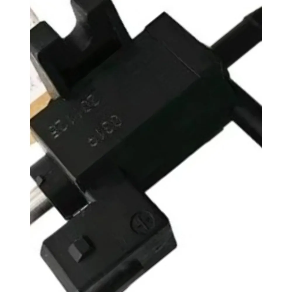 476ZQA-1118300 Genuine Turbo Solenoid Valve for BYD G6 Surui Sirui S6 Qin G5 F3 S7 Yuan SongDM MAX Brand New Automotive Parts
476ZQA-1118300 Genuine Turbo Solenoid Valve for BYD G6 Surui Sirui S6 Qin G5 F3 S7 Yuan SongDM MAX Brand New Automotive Parts