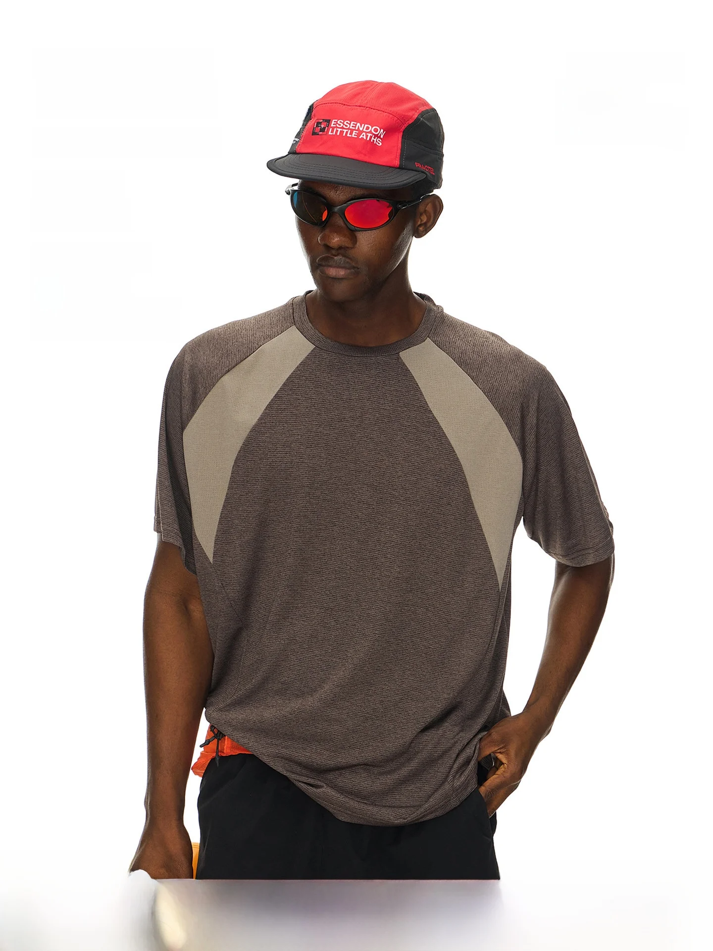ARTANNIE Men's Quick Dry T-Shirt Outdoor Sports Short Sleeve Summer New American Splicing Color Contrast Breathable Casual Style
ARTANNIE Men's Quick Dry T-Shirt Outdoor Sports Short Sleeve Summer New American Splicing Color Contrast Breathable Casual Style