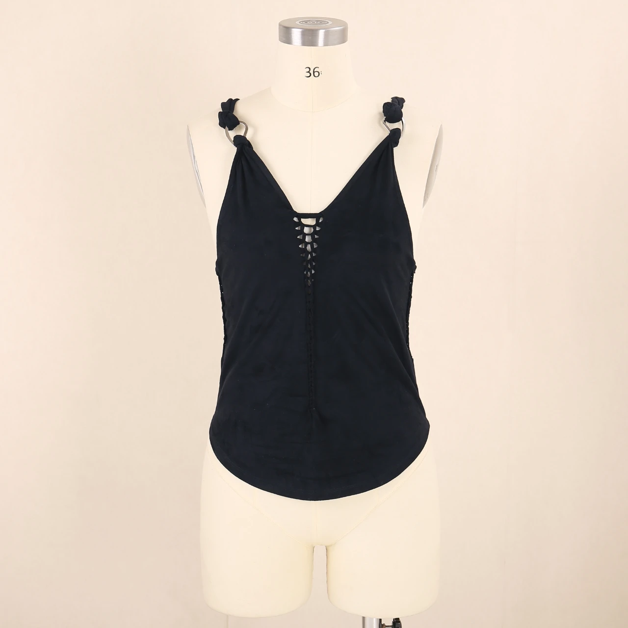 Braided Hollow Out Camisole Tank Top Black Sexy V-Neck Women's Tops 2025 Summer Newsummer new
Braided Hollow Out Camisole Tank Top Black Sexy V-Neck Women's Tops 2025 Summer Newsummer new