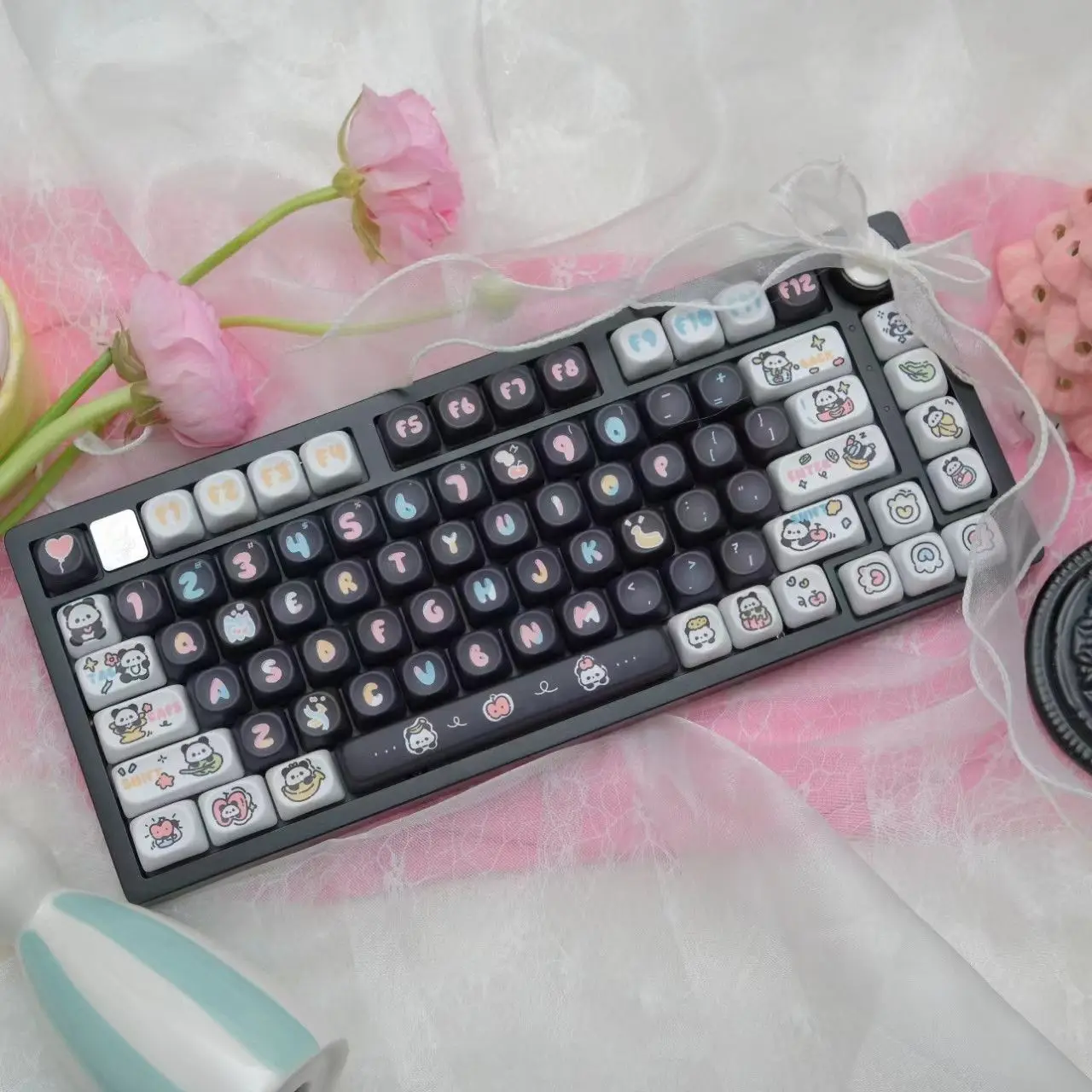 Panda's Fruit Paradise MOA Keycap PBT Сублимает личность Креативный милый универсальный
Panda's Fruit Paradise MOA Keycap PBT Сублимает личность Креативный милый универсальный