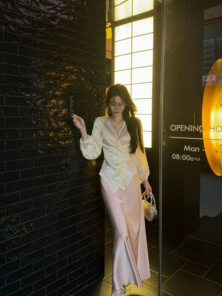 Elegant Uneven Hem Tunic Top And Fish Tail Skirt Set for plus Size Women Stylish Korean Style High Waist A-Line Dress
Elegant Uneven Hem Tunic Top And Fish Tail Skirt Set for plus Size Women Stylish Korean Style High Waist A-Line Dress