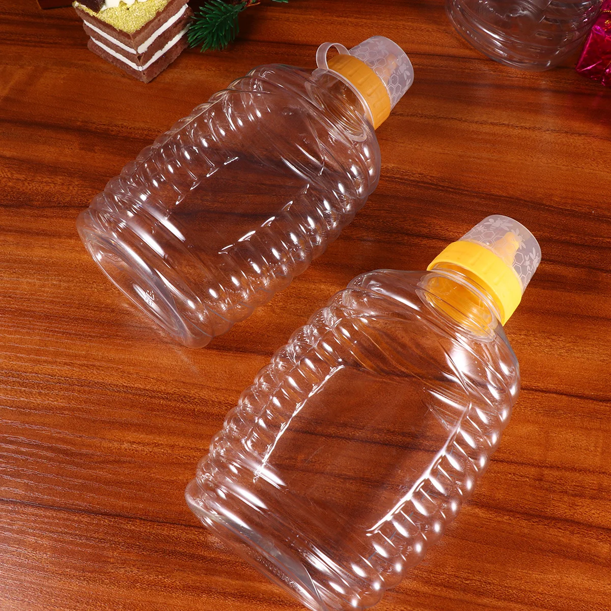 4Pcs Transparent Plastic Honey Bottle 1000g Capacity Reusable Sealed Lid Sauce Squeeze Container for Home Picnic Travel
4Pcs Transparent Plastic Honey Bottle 1000g Capacity Reusable Sealed Lid Sauce Squeeze Container for Home Picnic Travel