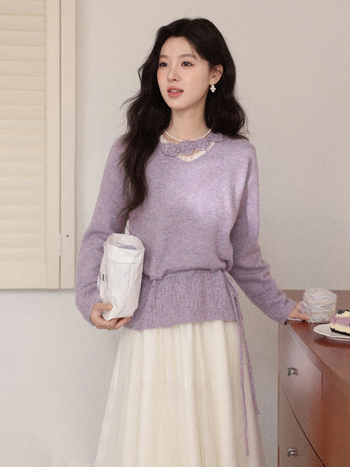 Женский фиолетовый вязаный свитер Ele: осенне-зимний, свободный крой, длинный рукав, V-образный вырез, с поясом, теплый, модный топ
Женский фиолетовый вязаный свитер Ele: осенне-зимний, свободный крой, длинный рукав, V-образный вырез, с поясом, теплый, модный топ