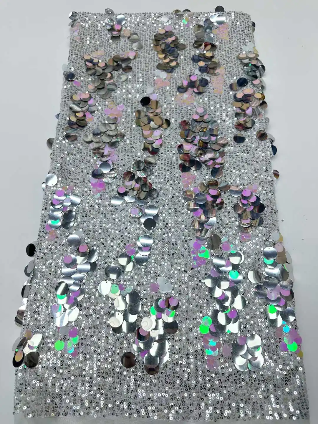 African Luxury Tulle Lace Fabric 2025 Nigerian Handmade Sequins Lace Fabric French Fro Bridal Wedding Dress
African Luxury Tulle Lace Fabric 2025 Nigerian Handmade Sequins Lace Fabric French Fro Bridal Wedding Dress
