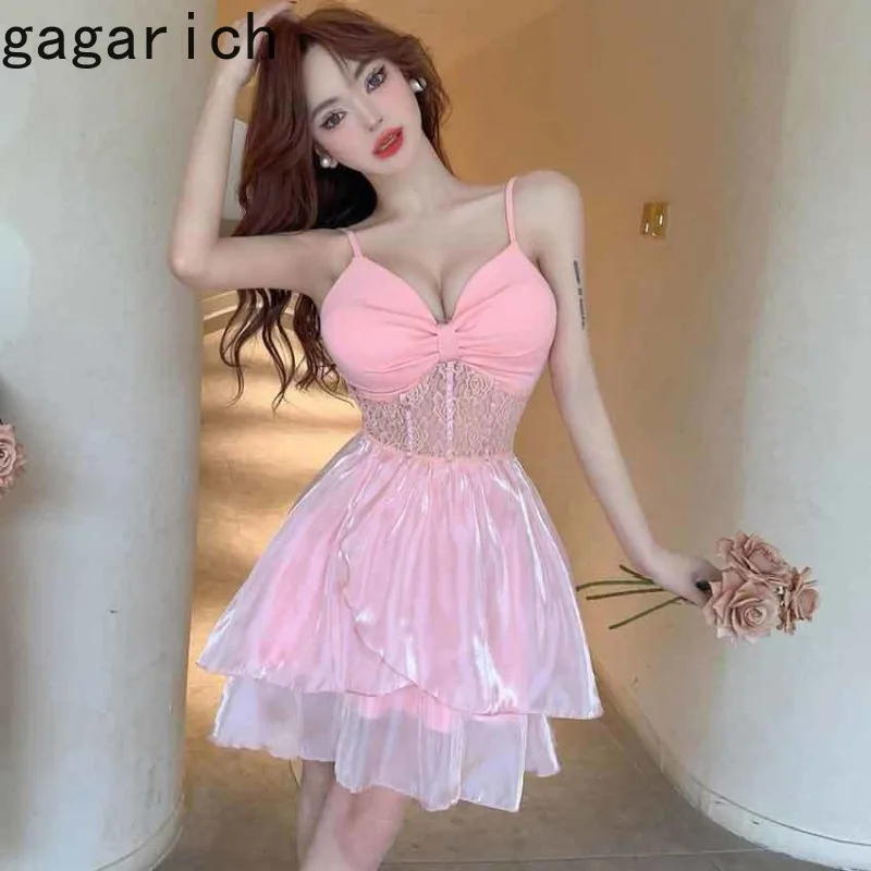 Gagarich Spicy Girl Sexy Mesh Patchwork Lace Camisole 2025 Summer Female New V-neck Slimming Sweet Temperament A-line Dresses
Gagarich Spicy Girl Sexy Mesh Patchwork Lace Camisole 2025 Summer Female New V-neck Slimming Sweet Temperament A-line Dresses