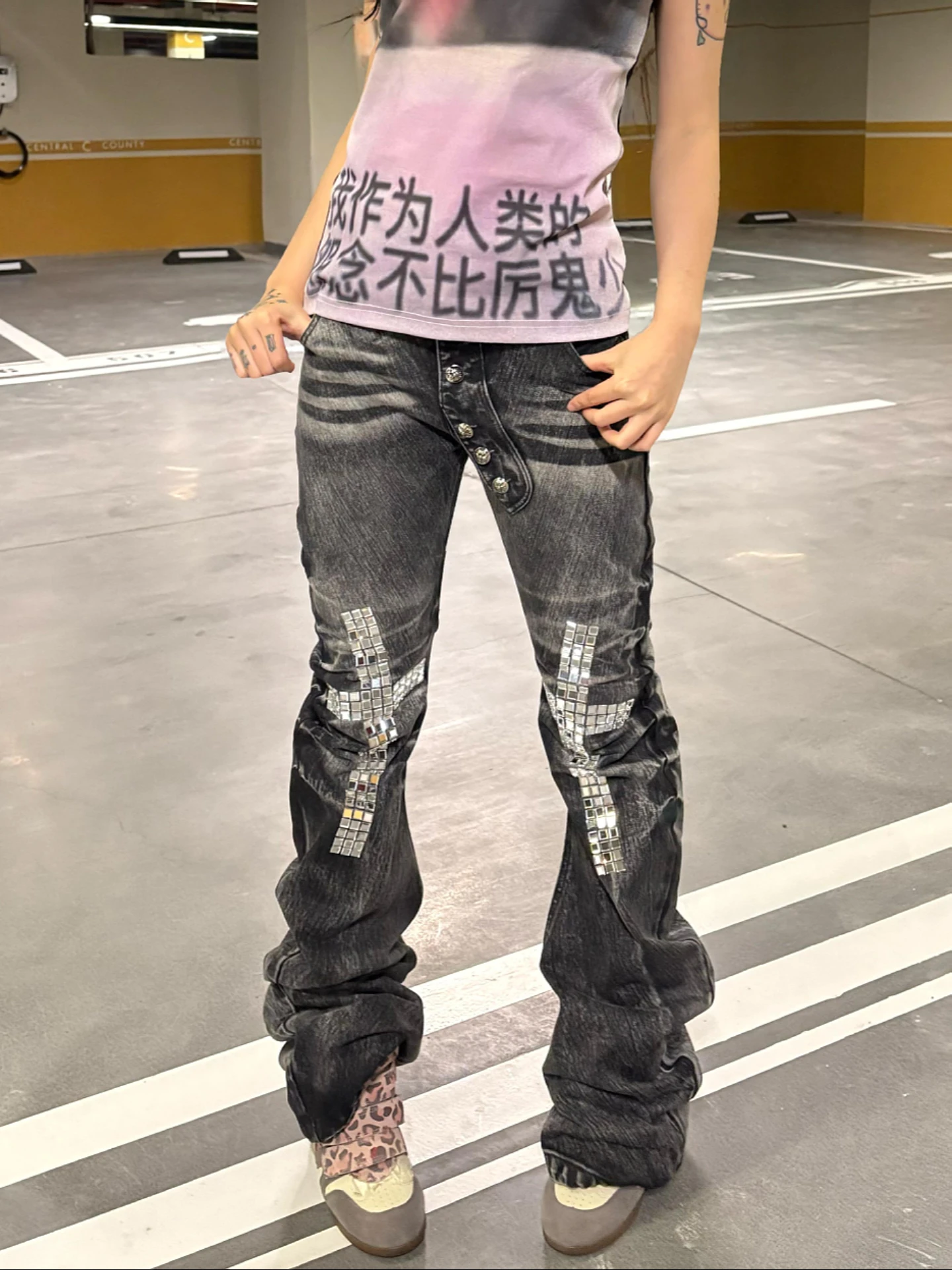 Street Style High Waist Bell Bottom Denim Jeans Women's Retro Y2K Trendy Double Buttoned Waist Long Pants plus Size
Street Style High Waist Bell Bottom Denim Jeans Women's Retro Y2K Trendy Double Buttoned Waist Long Pants plus Size