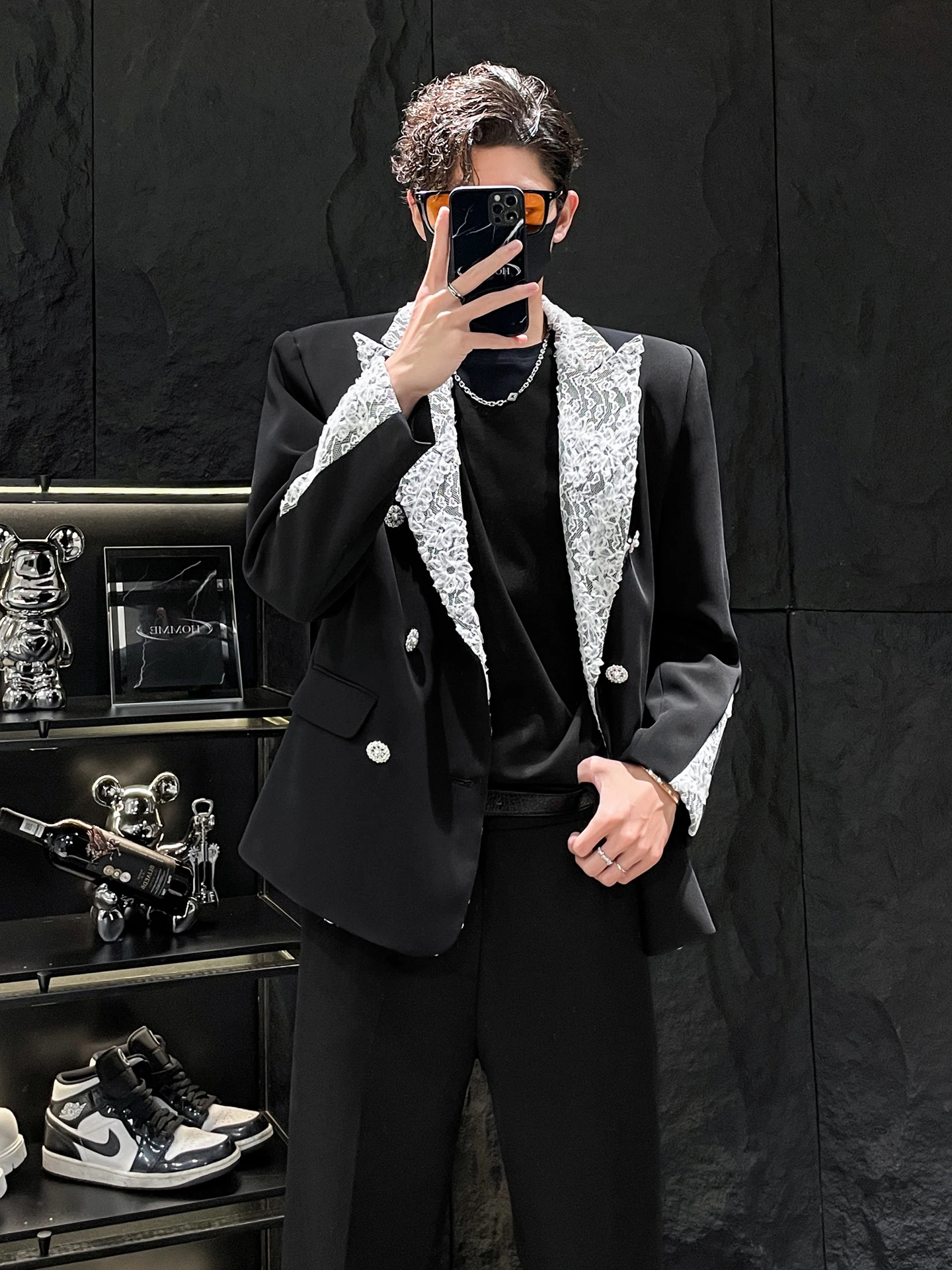 Мужской костюм-жакет HOMME с кружевными вставками, молодежный, модный, с длинными рукавами, двубортный, повседневный, весна-лето...
Мужской костюм-жакет HOMME с кружевными вставками, молодежный, модный, с длинными рукавами, двубортный, повседневный, весна-лето...