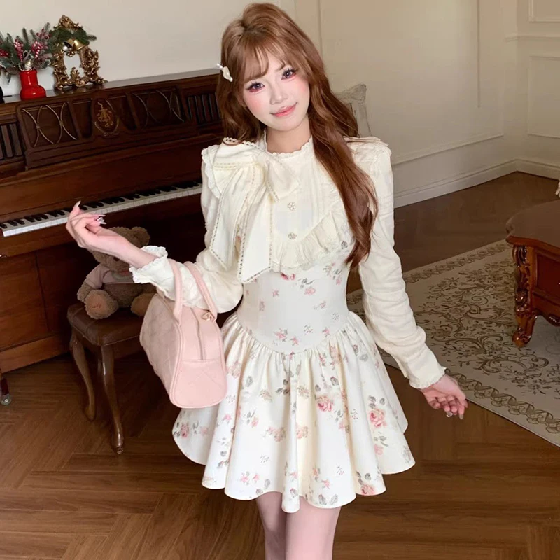 Vintage Floral Mini Dress Women Kawaii Cutecore Lace Bow Dresses Party Ladies Korean Long Sleeve Bodycon Design A Line Vestidos
Vintage Floral Mini Dress Women Kawaii Cutecore Lace Bow Dresses Party Ladies Korean Long Sleeve Bodycon Design A Line Vestidos