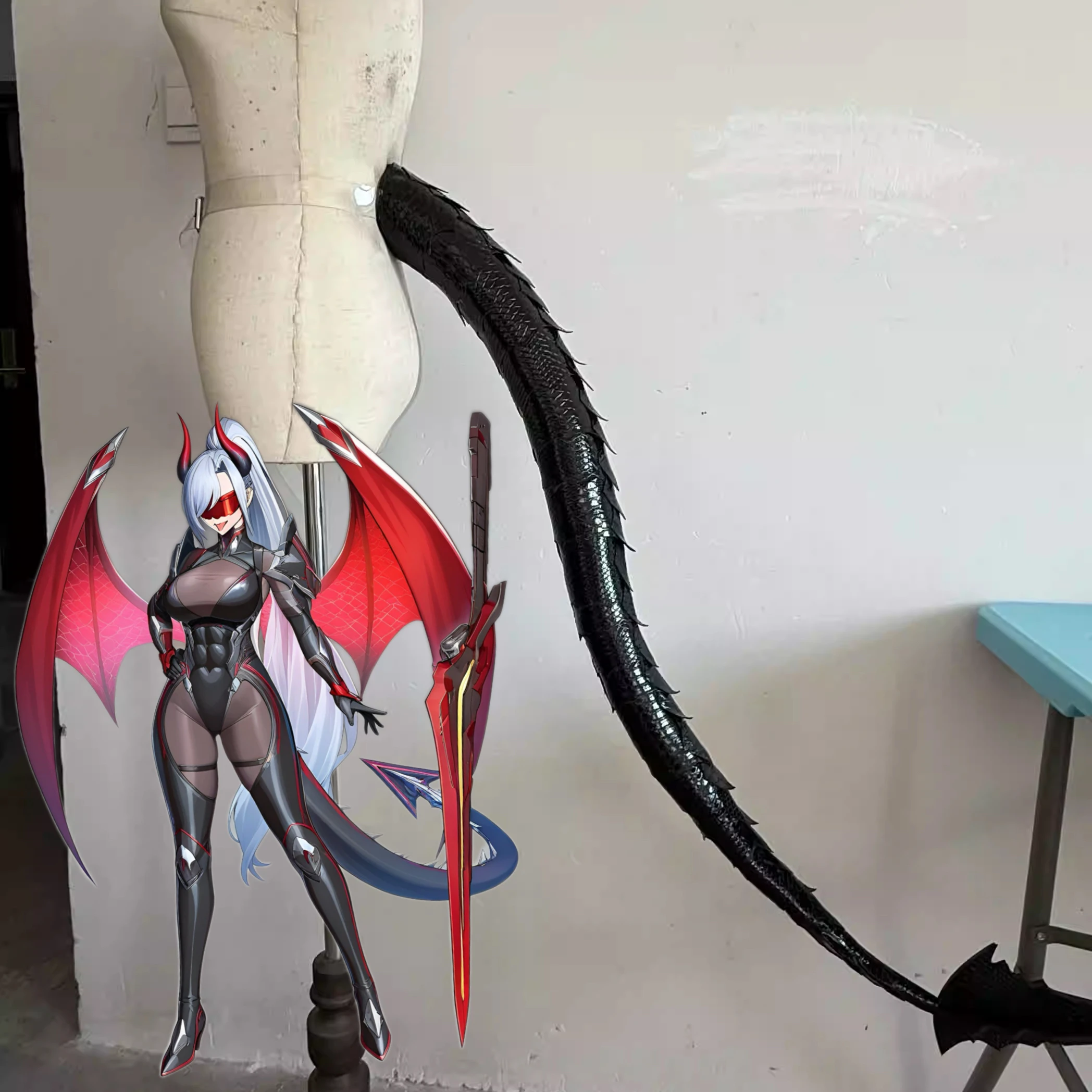 Handmade Animation Props Flexible Movable Bones Dragon Lady Tail Cos Anime Props
Handmade Animation Props Flexible Movable Bones Dragon Lady Tail Cos Anime Props