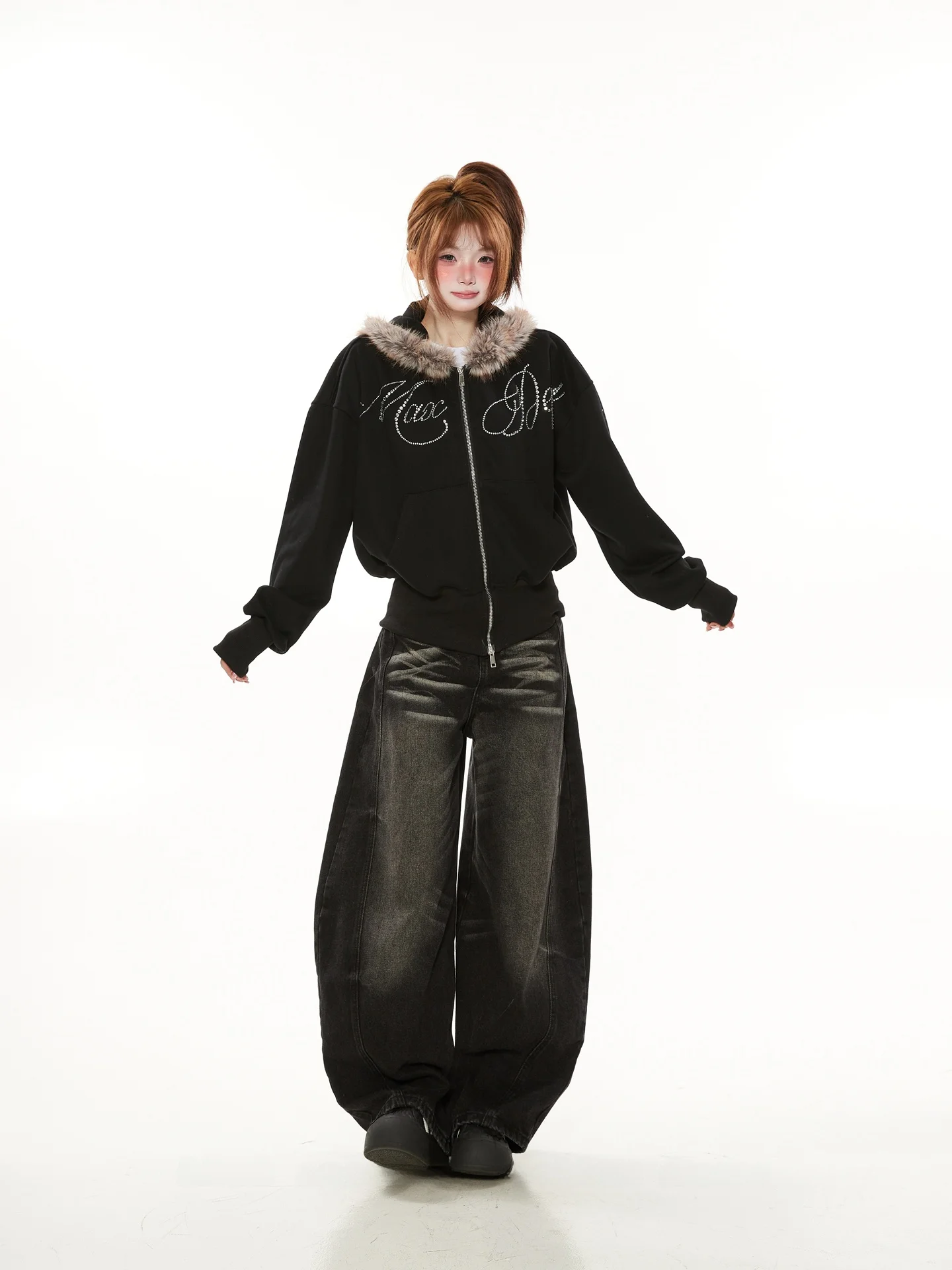 Ретро-кардиган в американском стиле с высокой талией, меховой отделкой и капюшоном, для женщин, весна-осень, с короткой шапкой, трендовая верхняя одежда
Ретро-кардиган в американском стиле с высокой талией, меховой отделкой и капюшоном, для женщин, весна-осень, с короткой шапкой, трендовая верхняя одежда