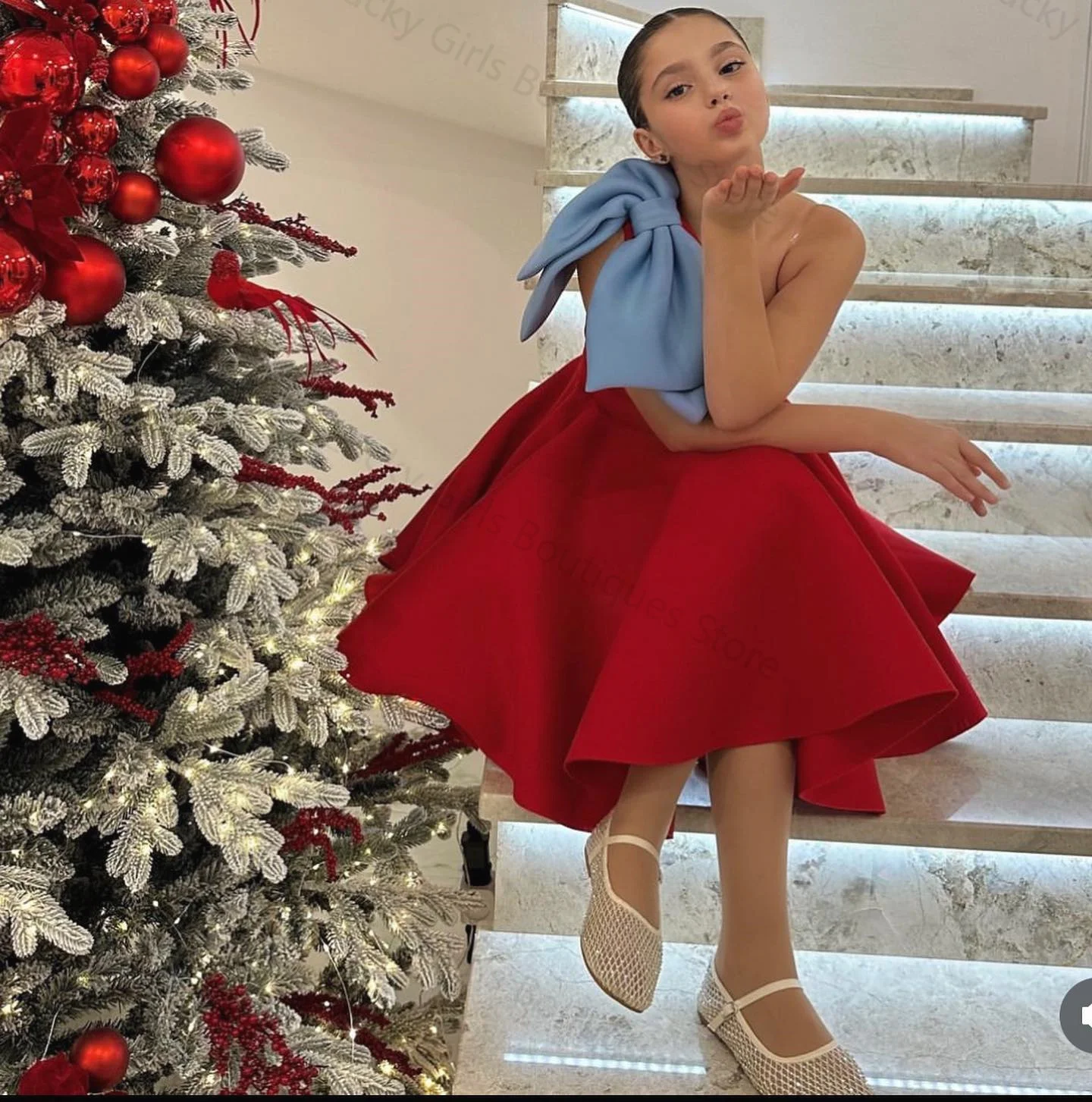 Vintage Red Flower Girl Dresses One Shoulder Knee Length Kids Birthday Gowns Bows Little Girls Photoshoot Wedding Guest Dresses
Vintage Red Flower Girl Dresses One Shoulder Knee Length Kids Birthday Gowns Bows Little Girls Photoshoot Wedding Guest Dresses