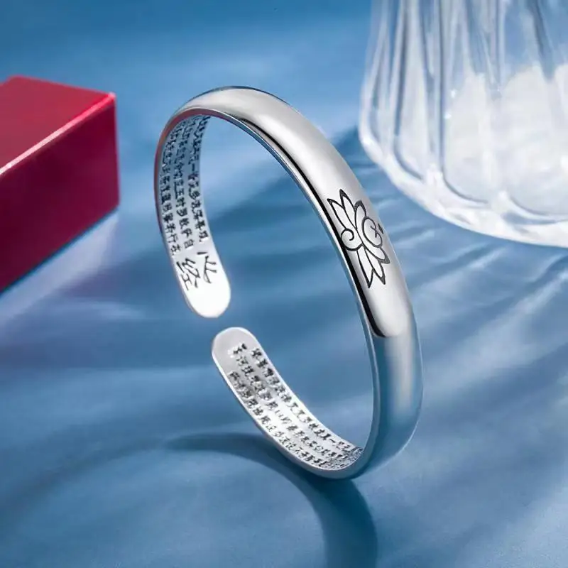 Kitykiss Arrow Jewelry Set 3 Piece Stainless Steel Chain Bracelet Ring Necklace for Women
Kitykiss Arrow Jewelry Set 3 Piece Stainless Steel Chain Bracelet Ring Necklace for Women