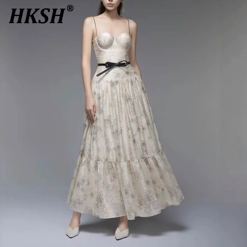 HKSH Women French Style Exquisite Waist Cinching Floral Printed Dress Spring Summer New Elegant Fashion Mid Length Skirts HK4134
HKSH Women French Style Exquisite Waist Cinching Floral Printed Dress Spring Summer New Elegant Fashion Mid Length Skirts HK4134