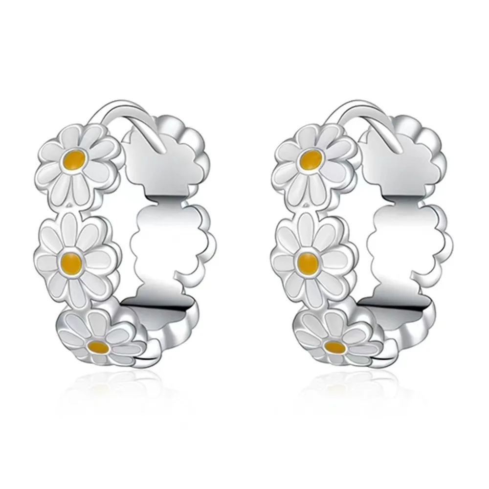 925 Sterling Silver Daisy Ring Hoop Earrings For Woman Wedding Elegant Piercing Jewelry Accessories 2024 Trend Jewellery
925 Sterling Silver Daisy Ring Hoop Earrings For Woman Wedding Elegant Piercing Jewelry Accessories 2024 Trend Jewellery