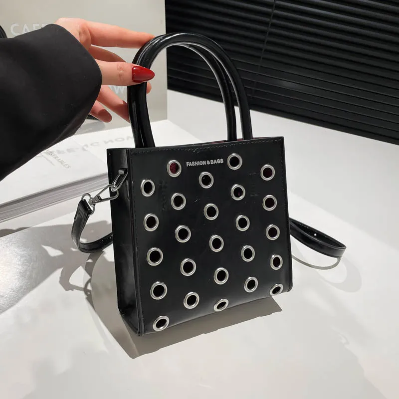 Small Tote Bag 2026 Trend Brand Shoulder Bag for Women Vintage Rivet PU Leather Crossbody Bag Female Designer Handbag Mini Purse
Small Tote Bag 2026 Trend Brand Shoulder Bag for Women Vintage Rivet PU Leather Crossbody Bag Female Designer Handbag Mini Purse