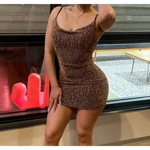 Sexy Dresses Women Summer 2025 Sleeveless Glitter Backless Off Shoulder Short Skirt Birthday Party Evening Slim Hip Wrap Dress
Sexy Dresses Women Summer 2025 Sleeveless Glitter Backless Off Shoulder Short Skirt Birthday Party Evening Slim Hip Wrap Dress