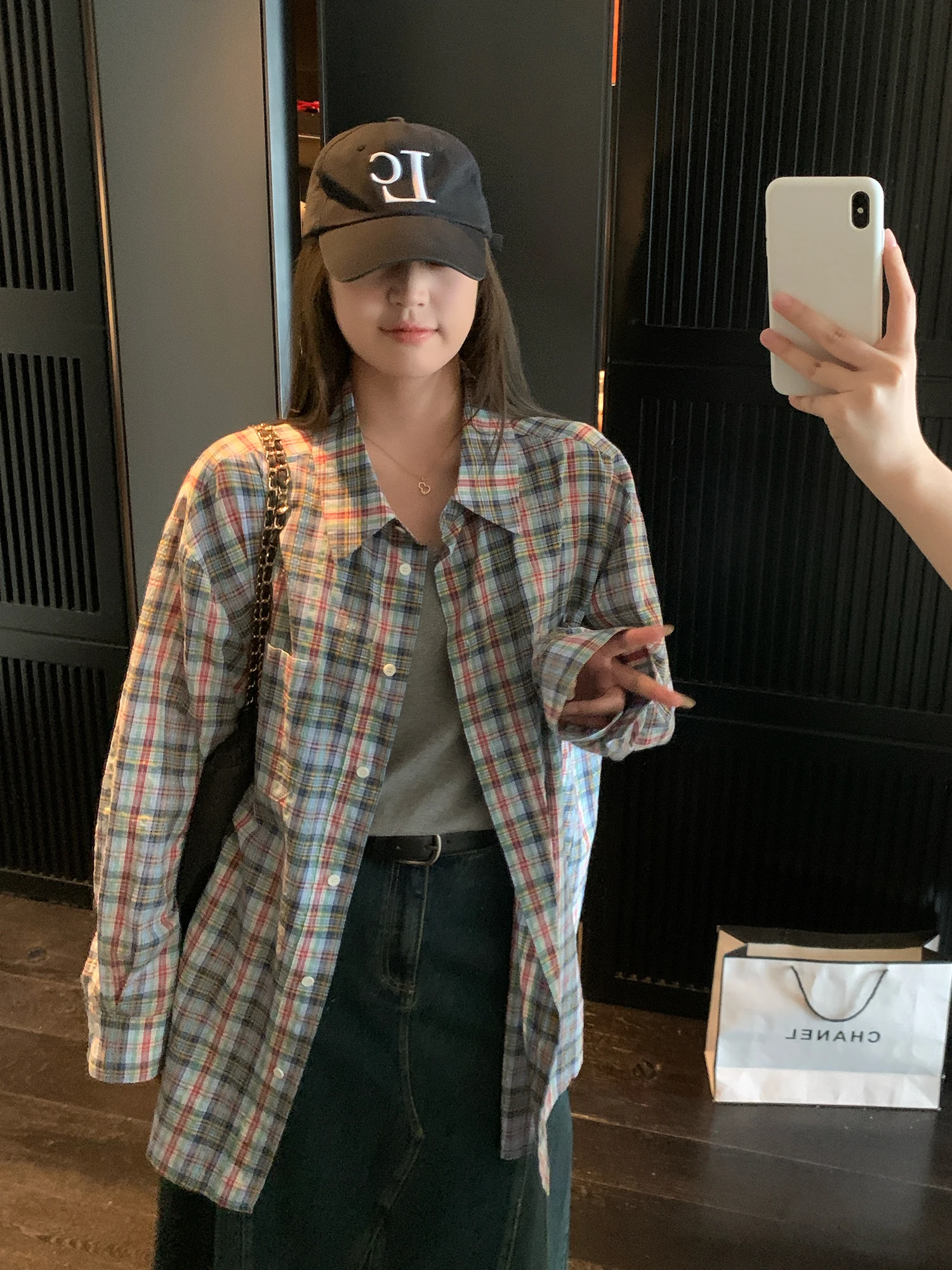 Женская повседневная рубашка NAZ большого размера с разноцветными клетчатыми вставками, из хлопка, свободного кроя, с длинным рукавом, дышащая и комфортная
Женская повседневная рубашка NAZ большого размера с разноцветными клетчатыми вставками, из хлопка, свободного кроя, с длинным рукавом, дышащая и комфортная