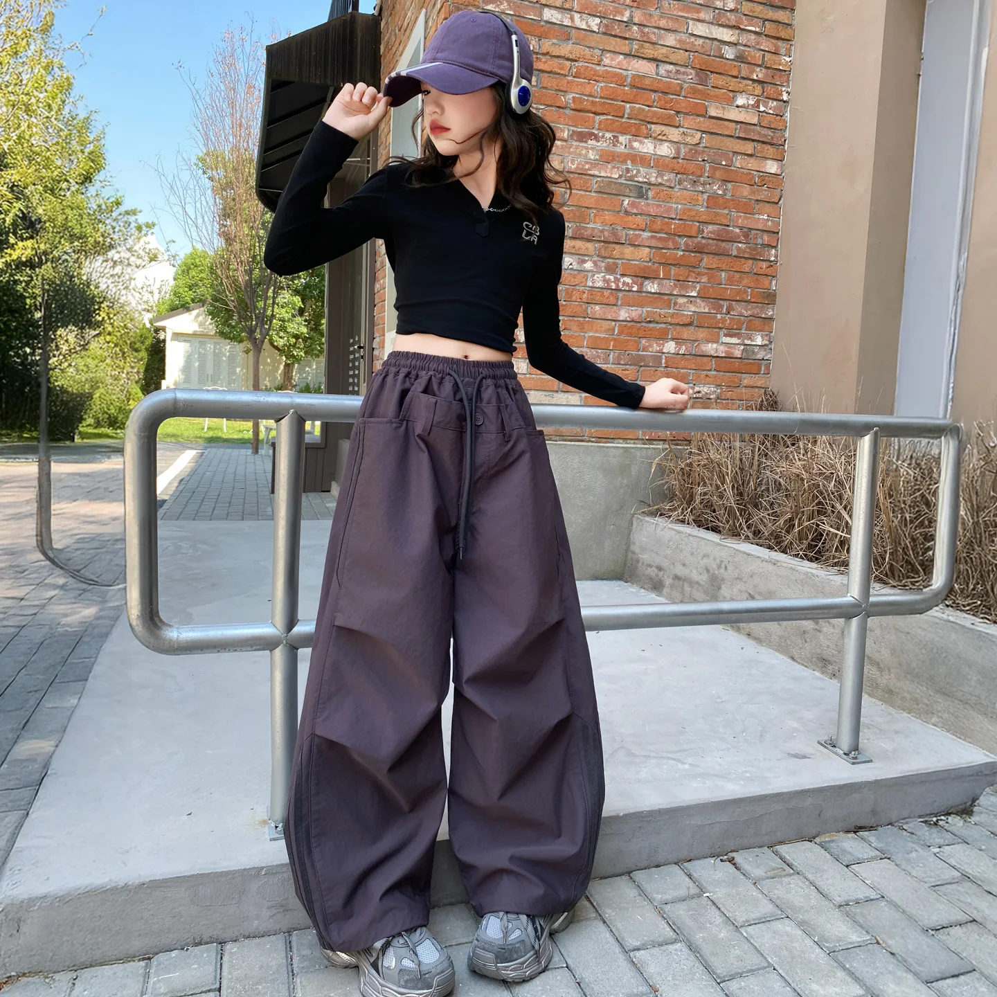 Детские свободные рабочие брюки на осень и весну 2025; повседневные детские брюки для улицы. 4-16 лет.
Детские свободные рабочие брюки на осень и весну 2025; повседневные детские брюки для улицы. 4-16 лет.