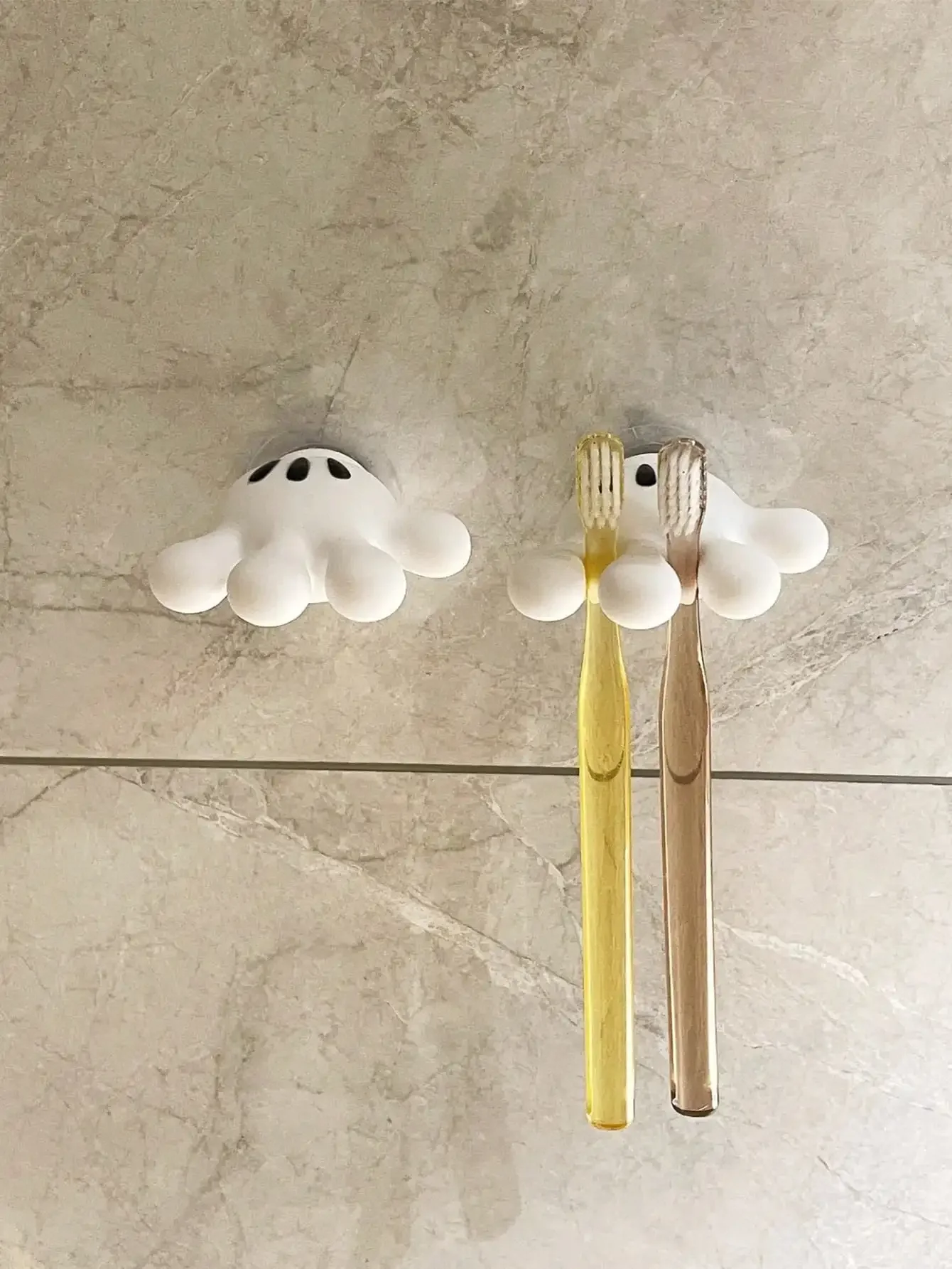 2 Baby toothbrush holder cartoon palm cute bathroom towel suction cup multi- hook traceless hook data cable winder Brush holder
2 Baby toothbrush holder cartoon palm cute bathroom towel suction cup multi- hook traceless hook data cable winder Brush holder