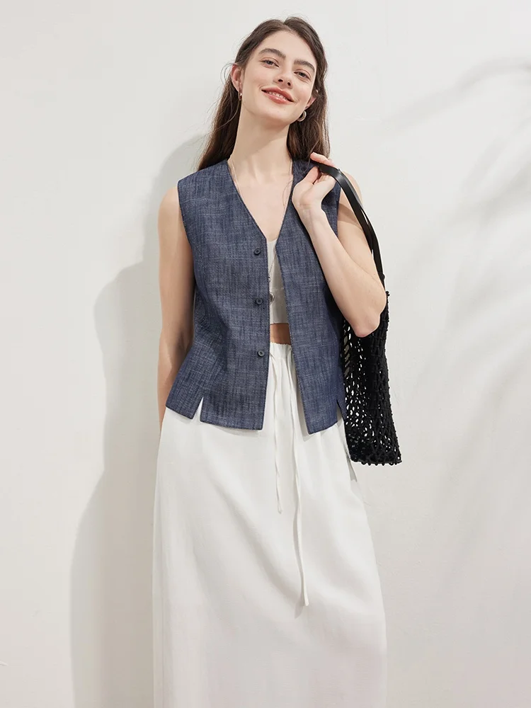 Loose Fit Linen V-Neck Sleeveless Top Women's Textured Vest Fashionable Slimming Outerwear Breathable Standard Cut Single Button
Loose Fit Linen V-Neck Sleeveless Top Women's Textured Vest Fashionable Slimming Outerwear Breathable Standard Cut Single Button