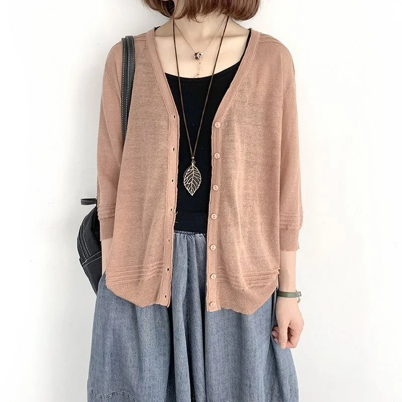 Loose Thin Sun Protection Hollow out Knitted Cardigan T-irt Korean Sle Straight Cut V-Ne ort Sve Summer Top
Loose Thin Sun Protection Hollow out Knitted Cardigan T-irt Korean Sle Straight Cut V-Ne ort Sve Summer Top