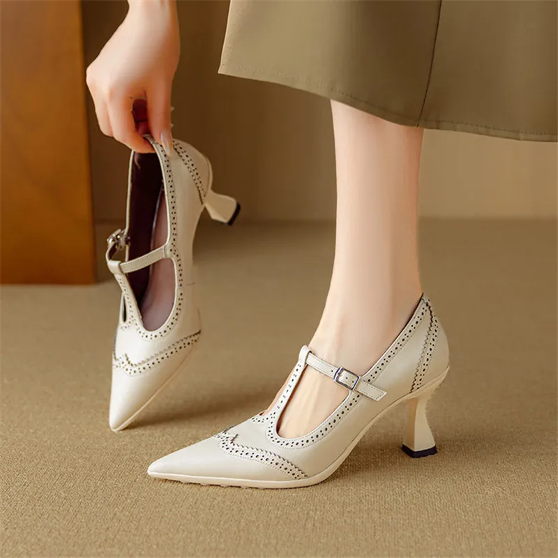 New Spring/Summer Women Pumps Shoes for Women Fashion Brogue Designs Pointed Toe Shoes High Heels Mary Jane Shoes Women Size 40
New Spring/Summer Women Pumps Shoes for Women Fashion Brogue Designs Pointed Toe Shoes High Heels Mary Jane Shoes Women Size 40
