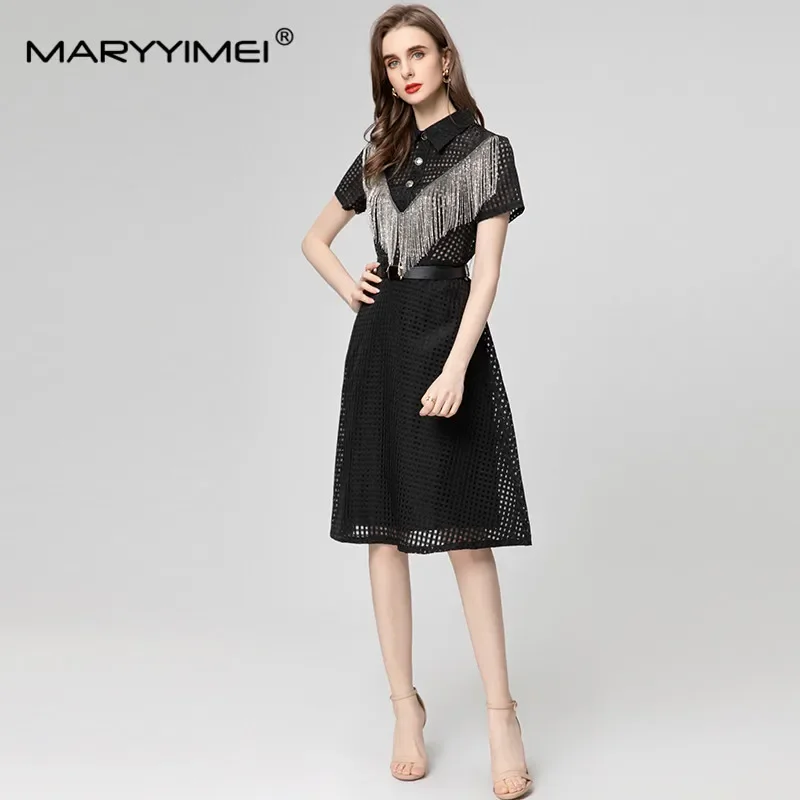 MARYYIMEI модное женское новое платье миди с отложным воротником и короткими рукавами, металлическими пуговицами, бахромой, цепочкой из бисера, клетчатым поясом
MARYYIMEI модное женское новое платье миди с отложным воротником и короткими рукавами, металлическими пуговицами, бахромой, цепочкой из бисера, клетчатым поясом