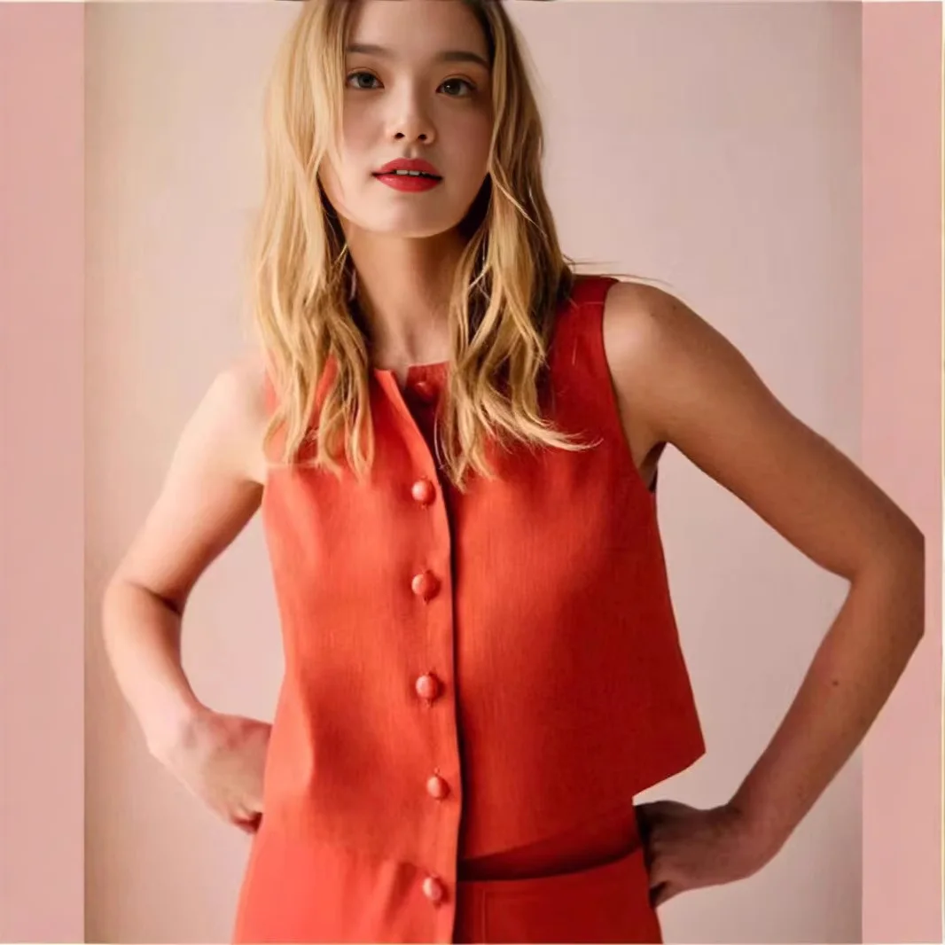 New Round Neck Cardigan Vest Vest High-waisted A-line Skirt From French Niche Cotton and Linen Sets for Spring and Summer 2025
New Round Neck Cardigan Vest Vest High-waisted A-line Skirt From French Niche Cotton and Linen Sets for Spring and Summer 2025